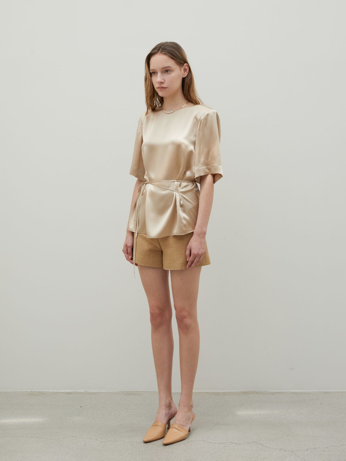 분닥세인츠(THE BOONDOCK SAINTS) Textured Silk Shorts Camel