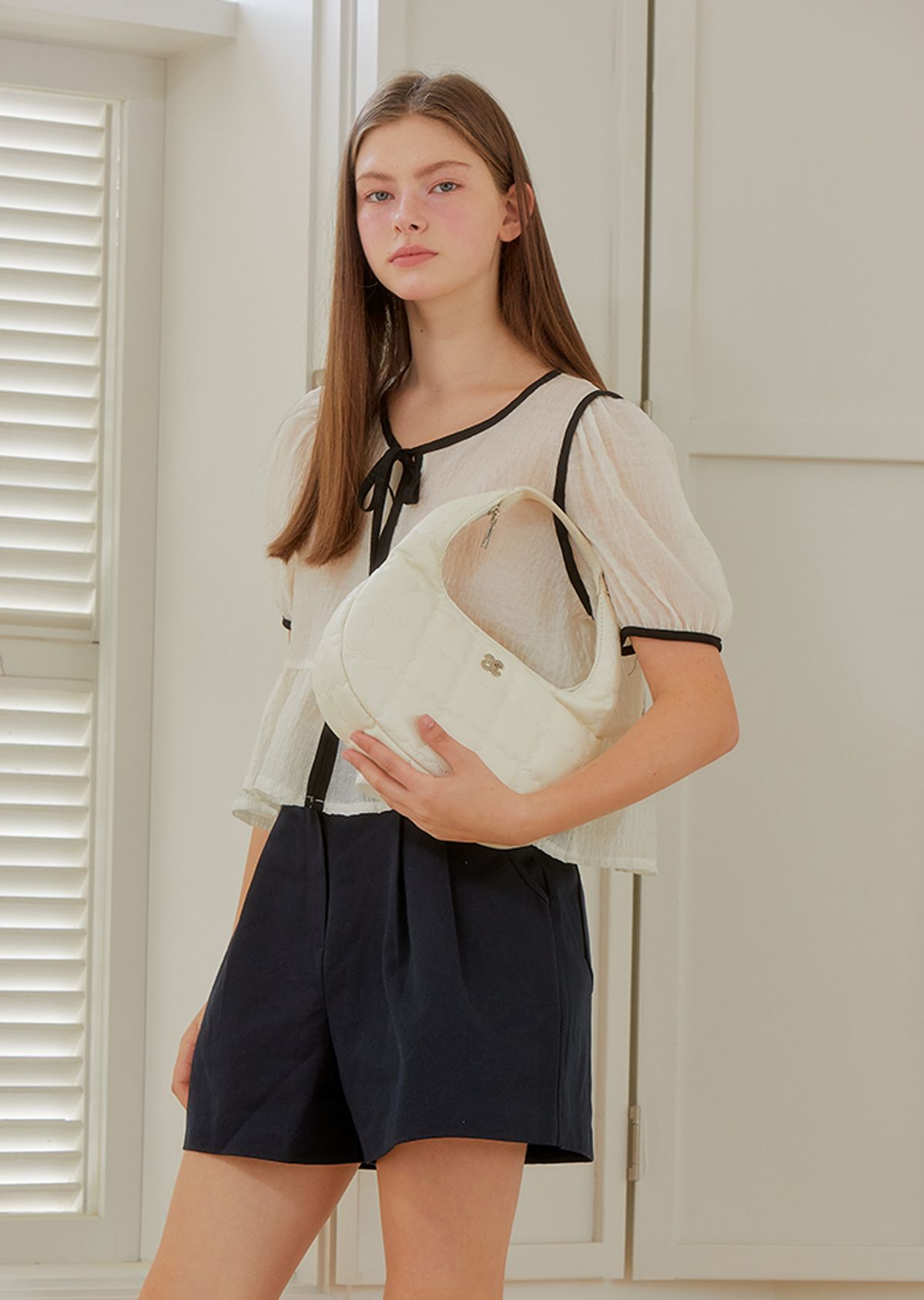 아노에틱(ANOETIC) ANC QUILTING TOTE BAG_IVORY