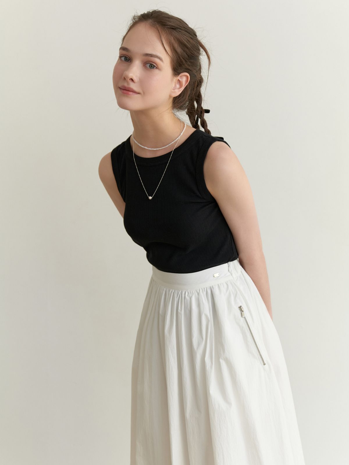 리엘(RE L) Minimal sleeveless (black)
