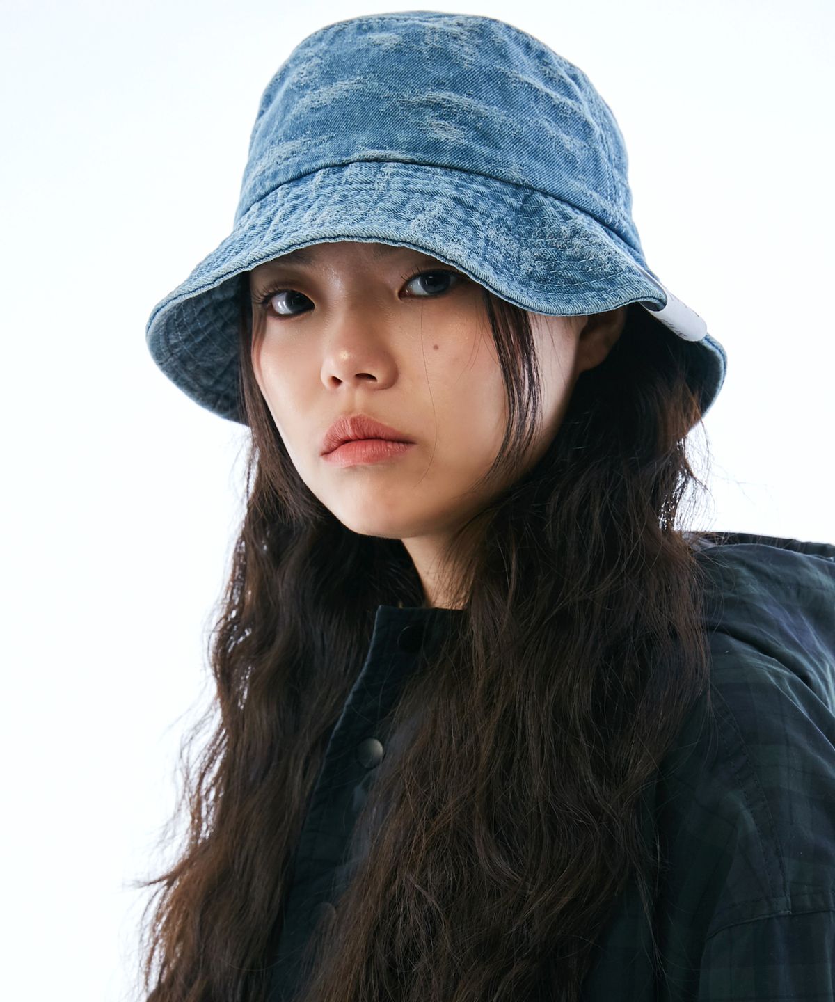 슬리피슬립(SLEEPYSLIP) SCRATCH LIGHT DENIM BUCKET HAT