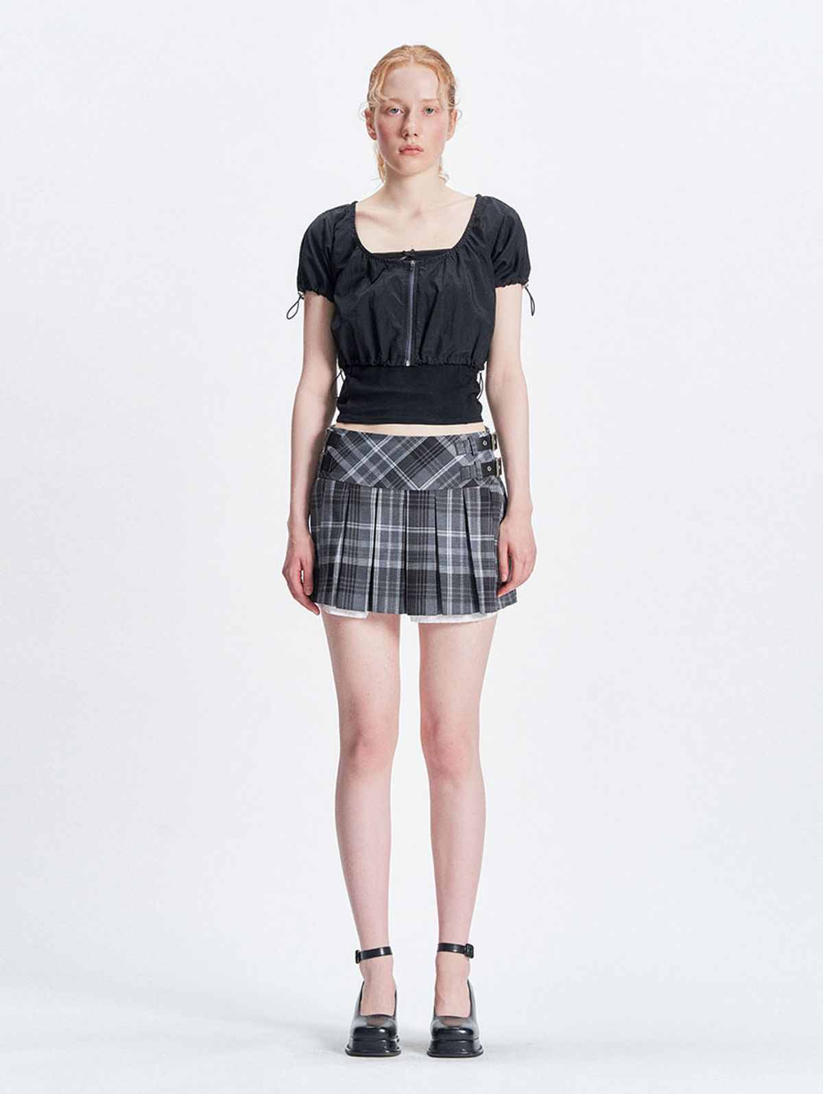 뚜오미오(TUOMIO) MINI WINDBREAKER [BLACK]