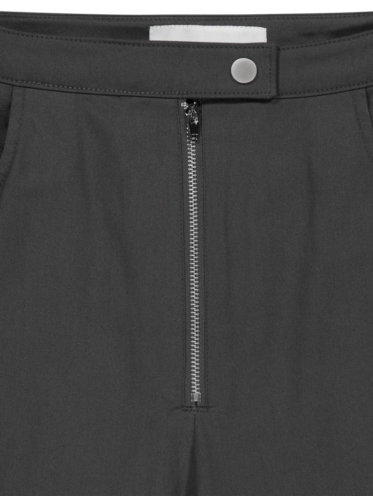 뚜오미오(TUOMIO) BELTED BOOTSCUT PANTS [CHARCOAL]