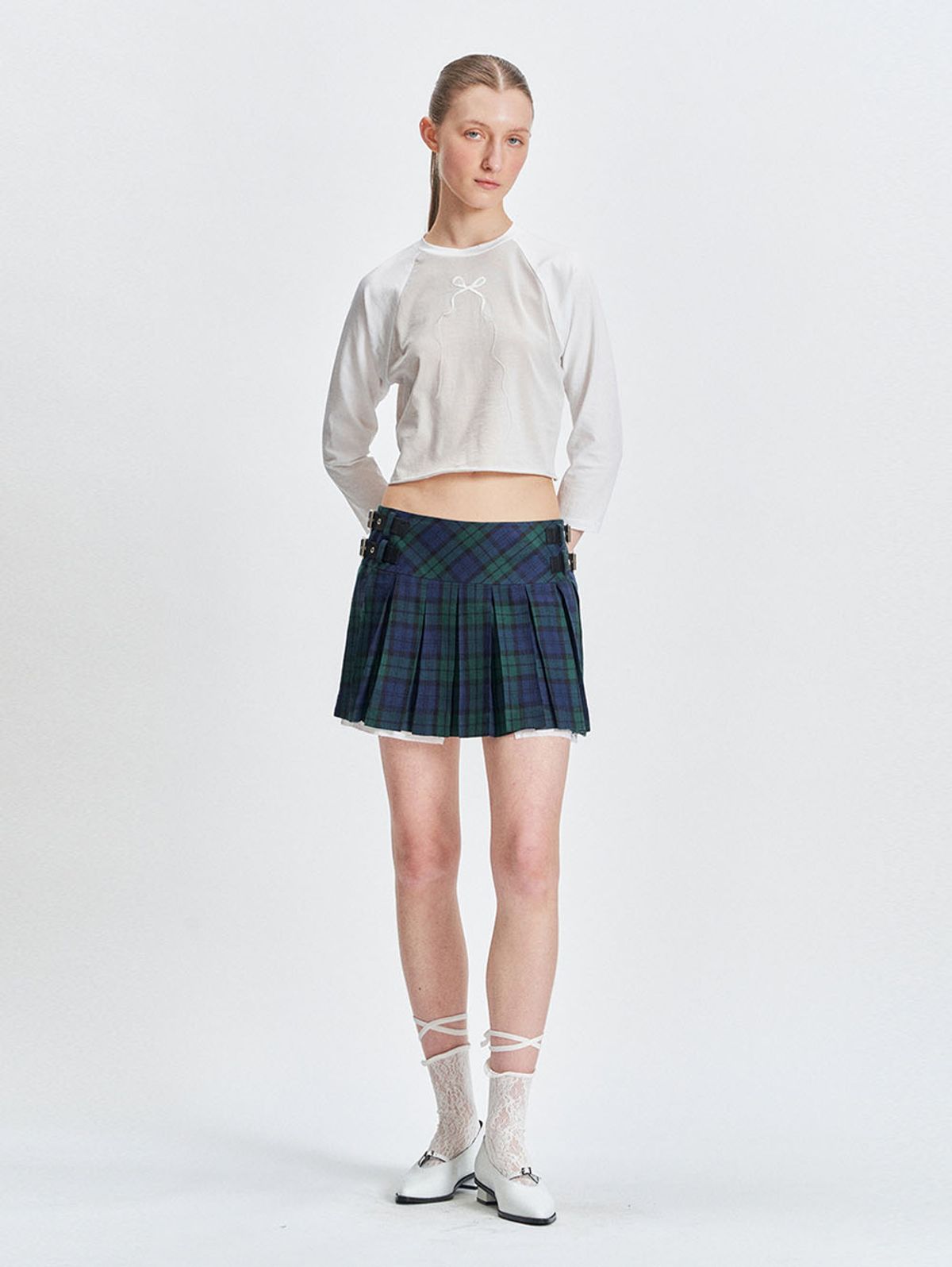 뚜오미오(TUOMIO) CROPPED RAGLAN LONG SLEEVES [GREY]