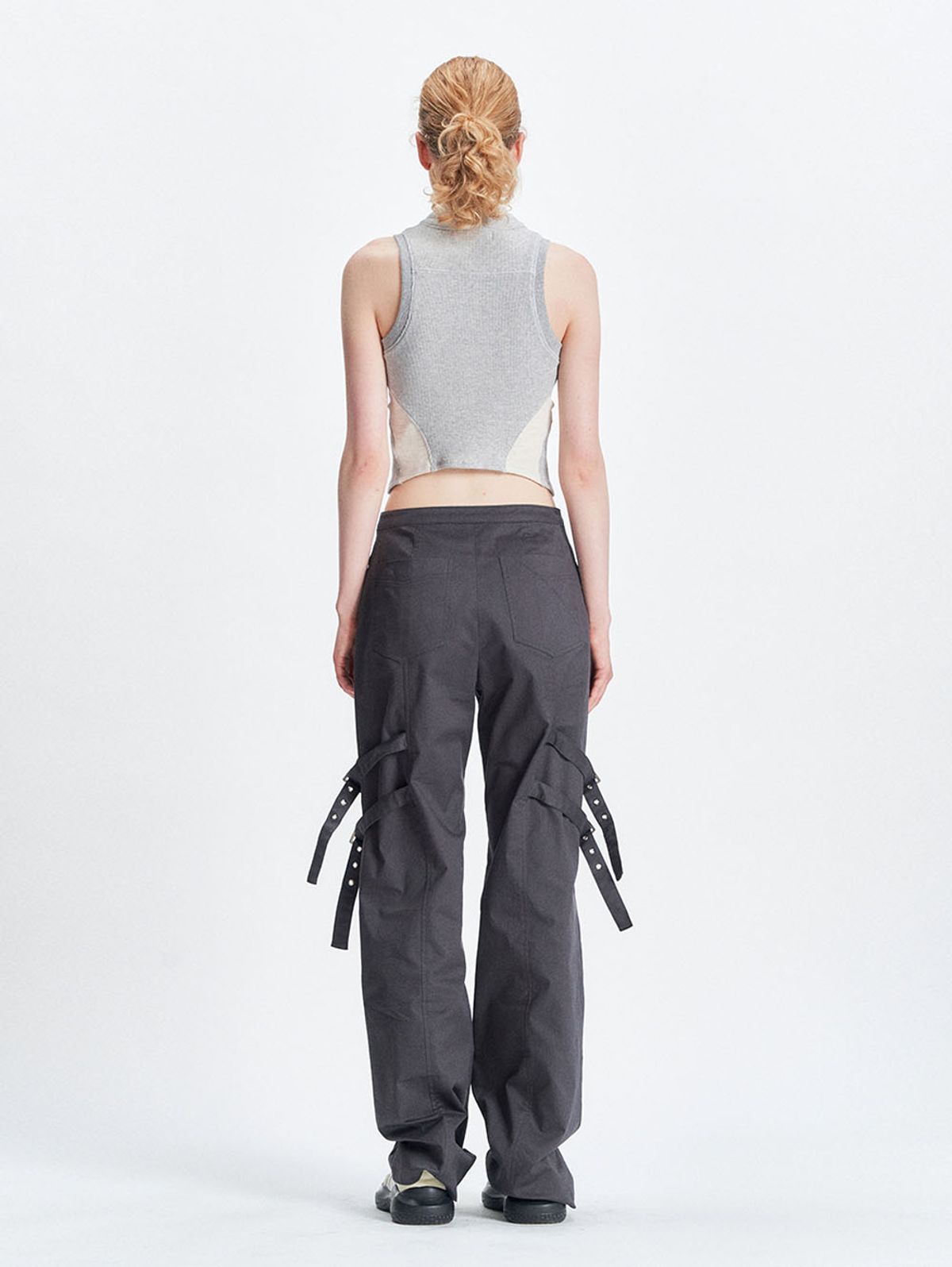 뚜오미오(TUOMIO) POLO SLEEVELESS [HEATHER GREY]