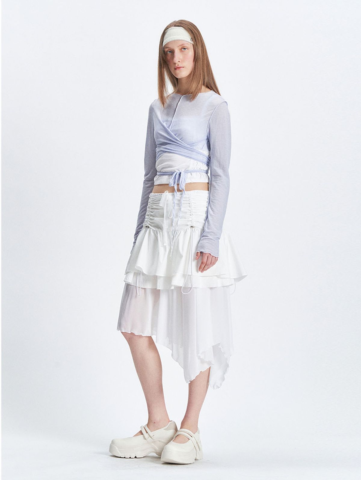 뚜오미오(TUOMIO) SHEER TWISTED TOP [BLUE]