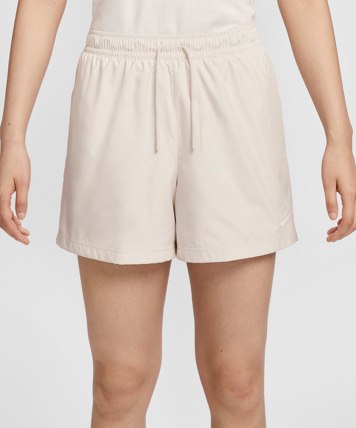나이키(NIKE) 스포츠웨어 클래식 우븐 미드라이즈 쇼츠 W - 라이트 오어우드 브라운:화이트 / FV7558-104