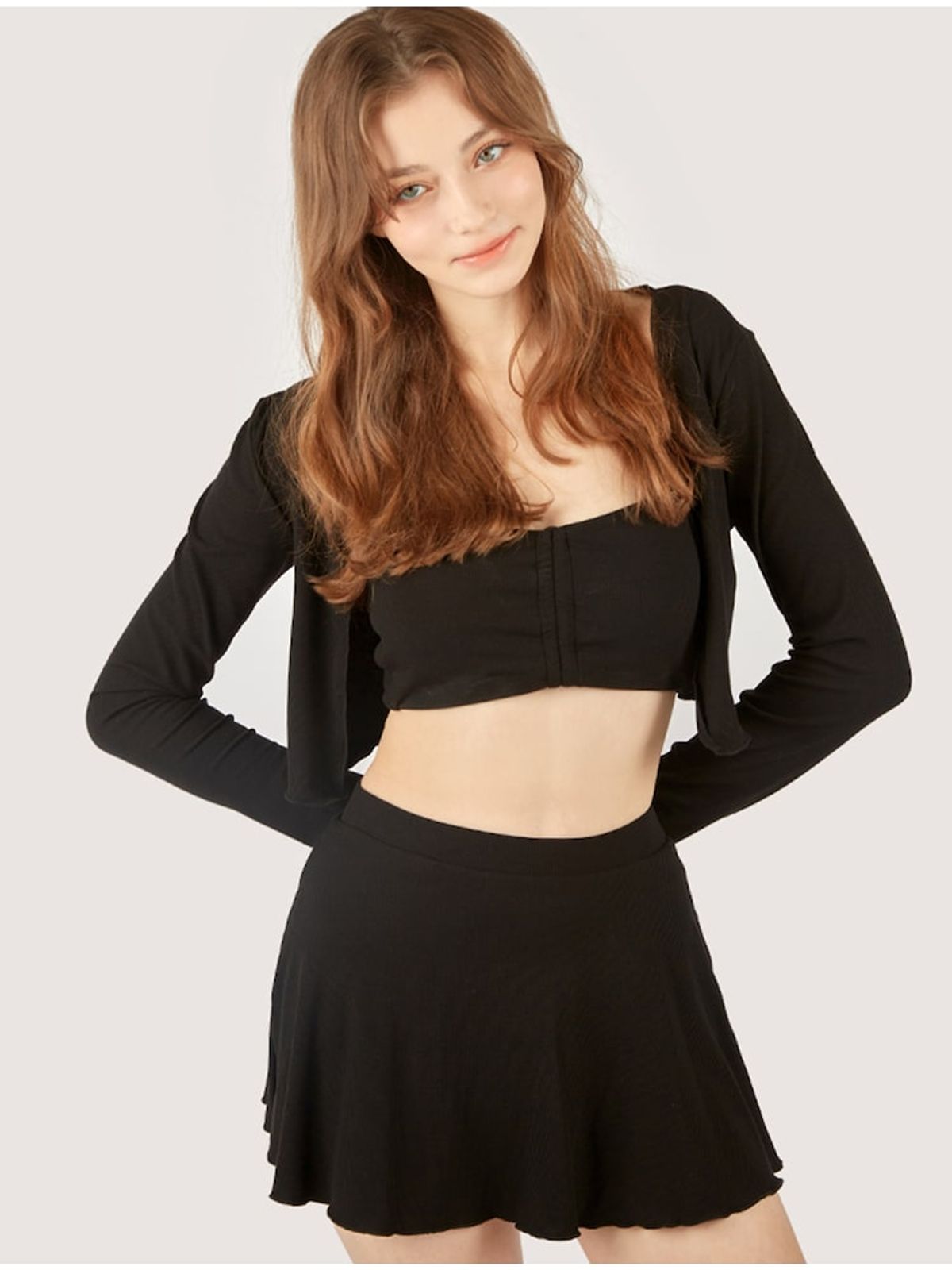 아이엠클레어(IMCLAIRE) 셔링 비키니 볼레로 스커트 수영복 4pcs 블랙