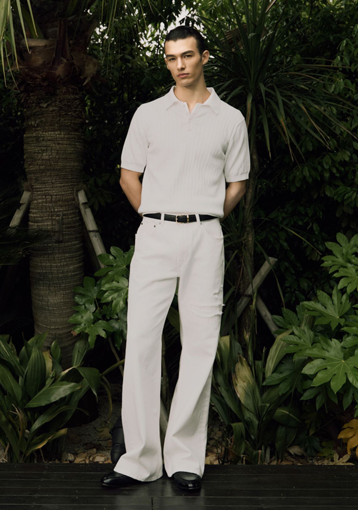 세비지(SAVAGE) Half Polo Knit - Ivory