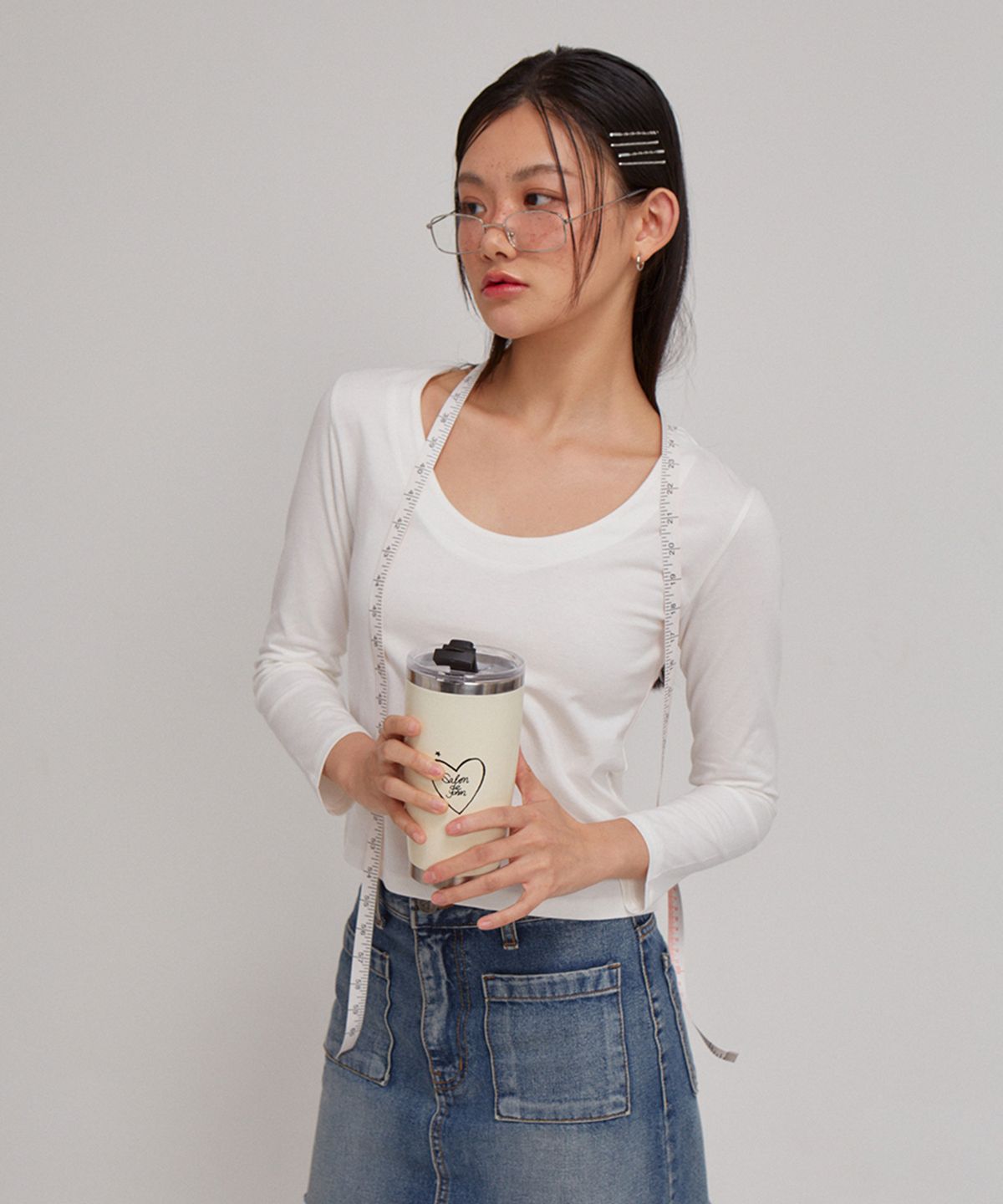 살롱 드 욘(SALON DE YOHN) U-neck Basic T_ White