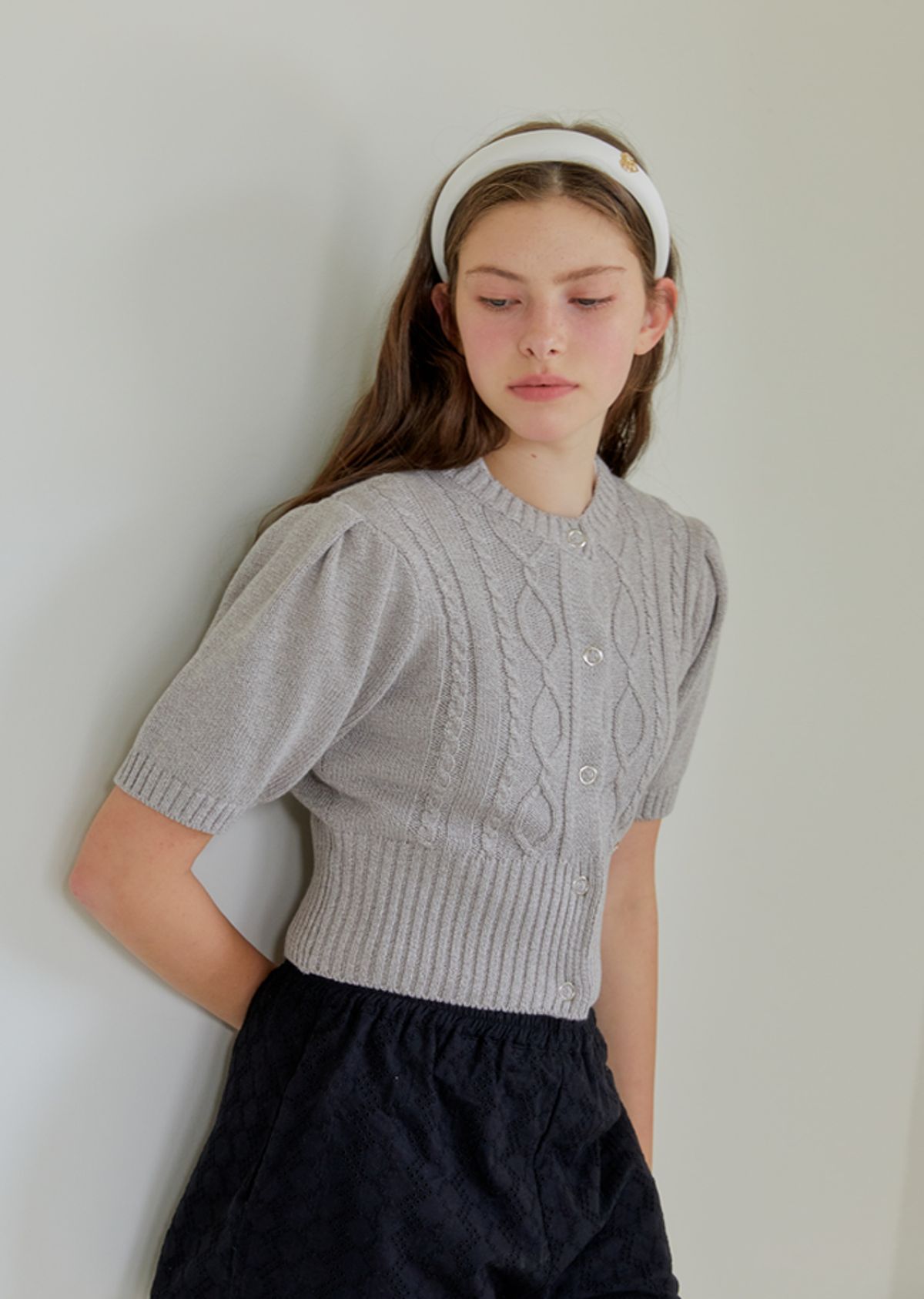 아노에틱(ANOETIC) CABLE HALF SLEEVE CARDIGAN_GREY