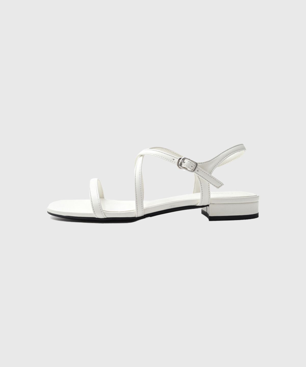 룩캐스트(LOOKAST) 안나 엑스 스트랩 플랫힐 샌달 / ANNA X STRAP FLAT HEEL SANDAL_2colors