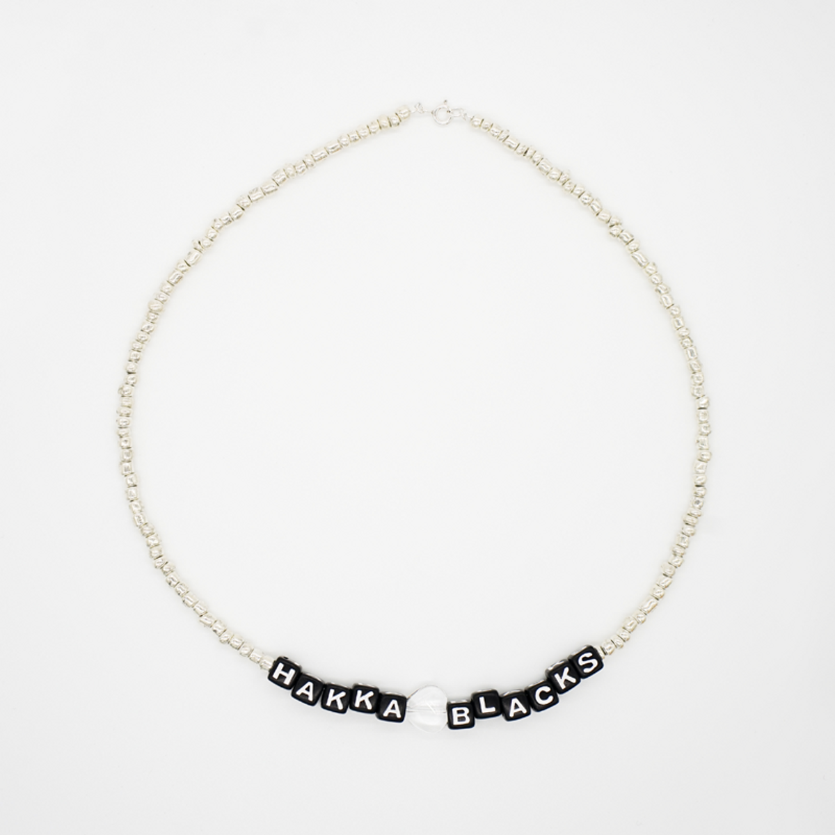 하카블랙스(HAKKABLACKS) Black Initial Heart Bead Necklace