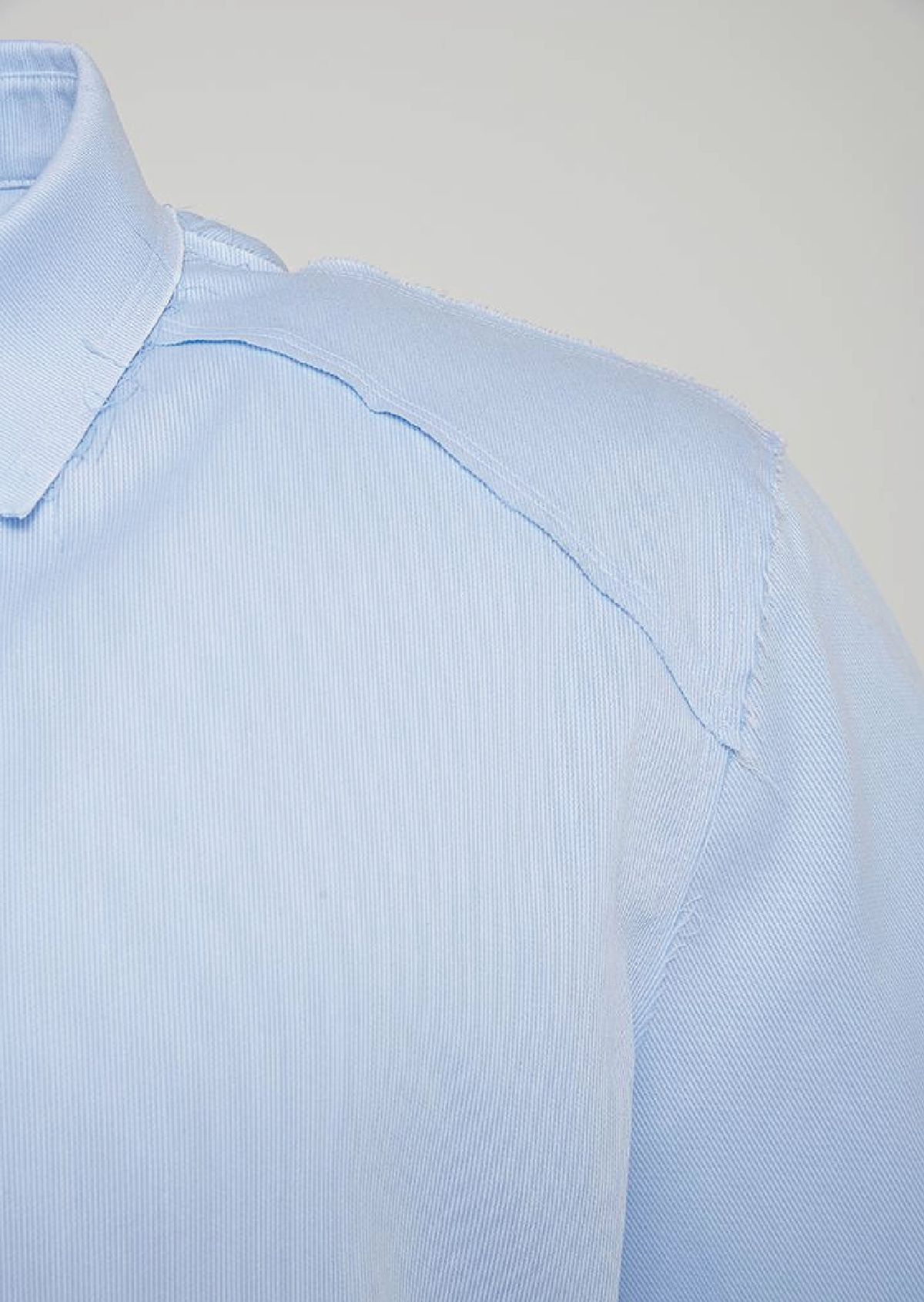 발로렌(VALOREN) Ribbed Hem Half Shirt