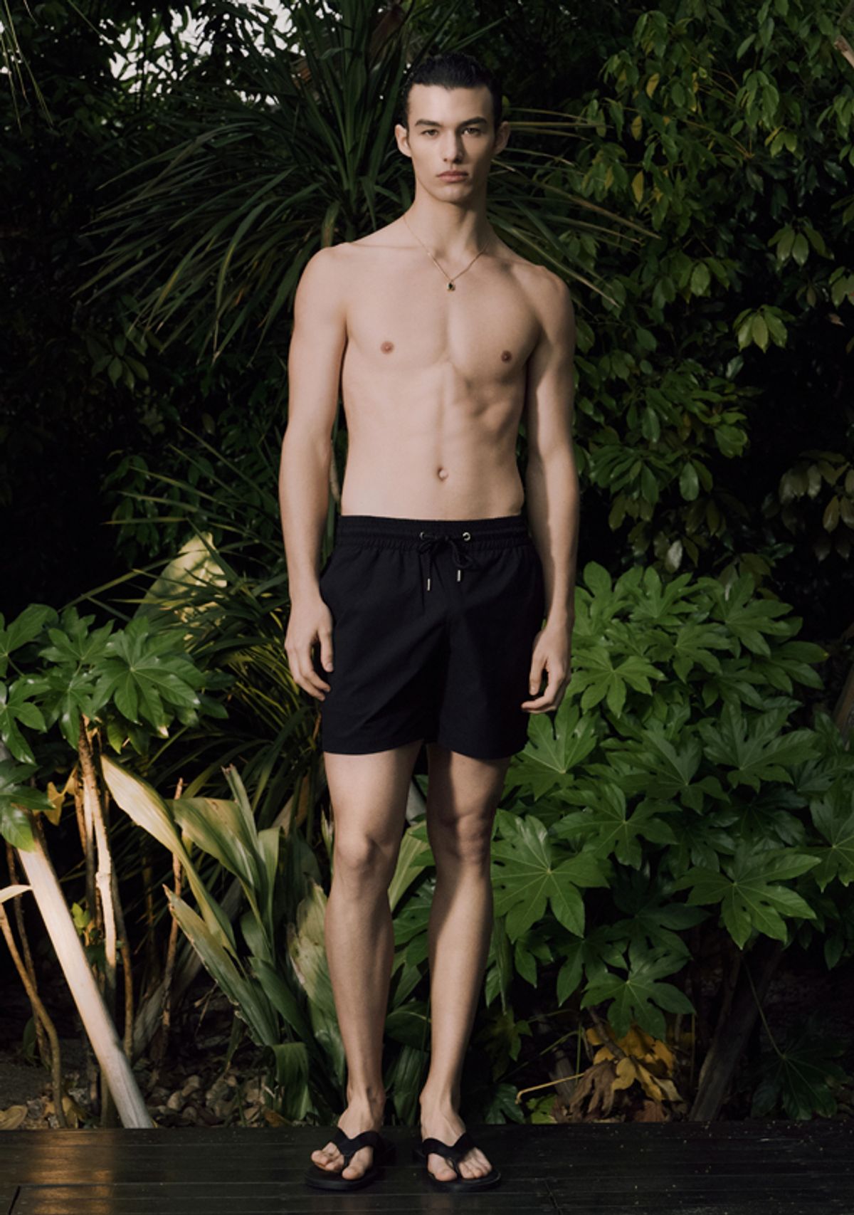 세비지(SAVAGE) Swim Shorts - Black