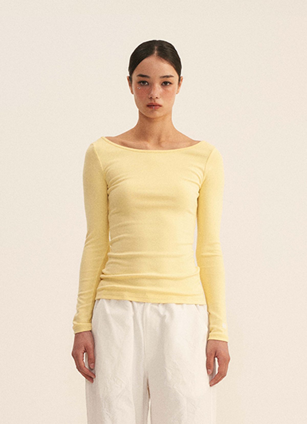 엠티오티(MTOT) Boat neck T-shirt (Yellow)