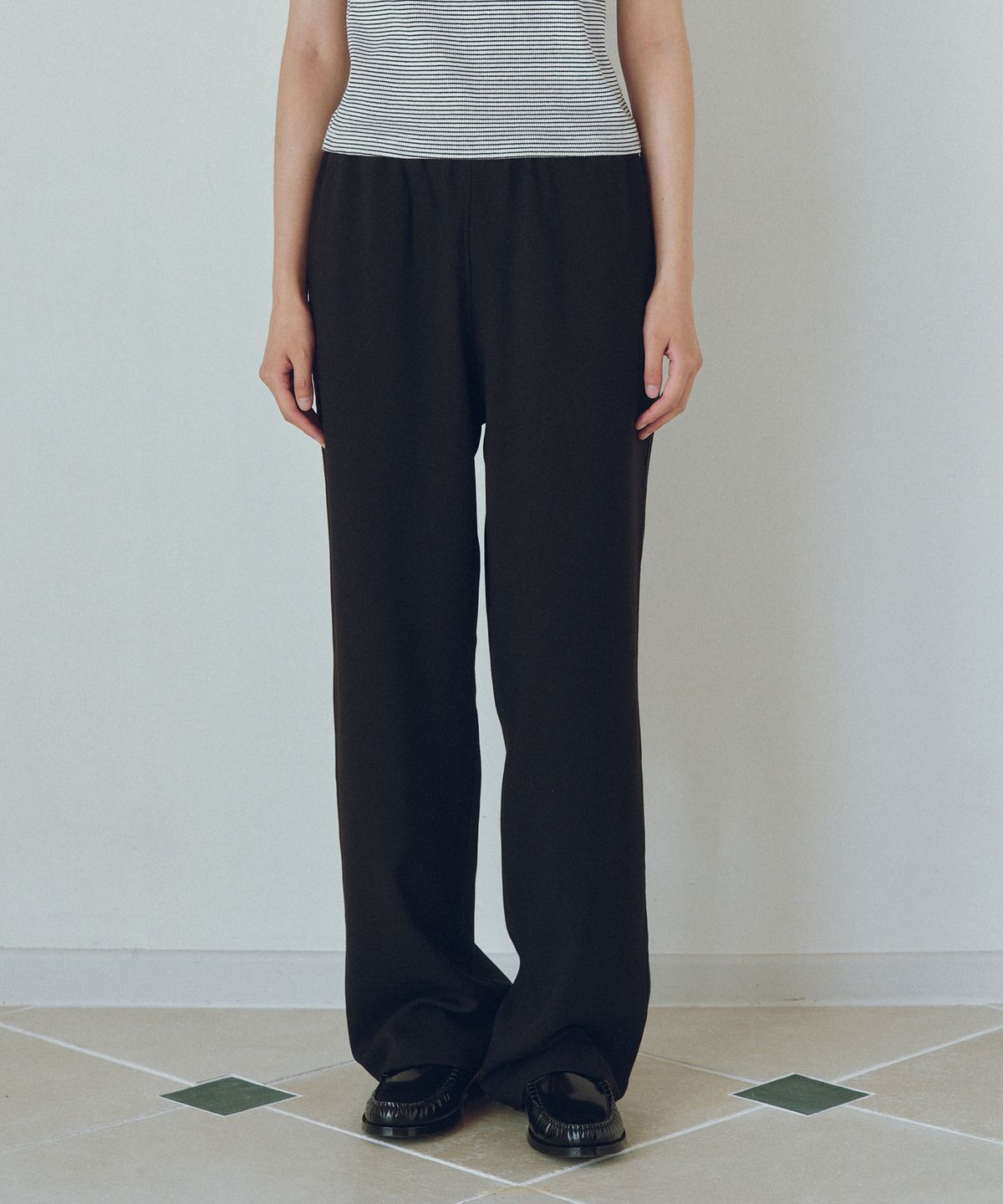 유라고(URAGO) Summer banding pants