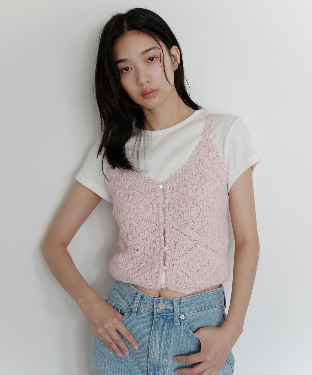 유라고(URAGO) Crochet button sleeveless knit