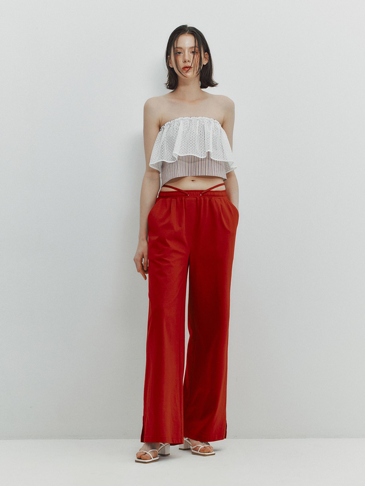 민더리(MEENDERI) SLIT STRING JOGGER PANTS - RED