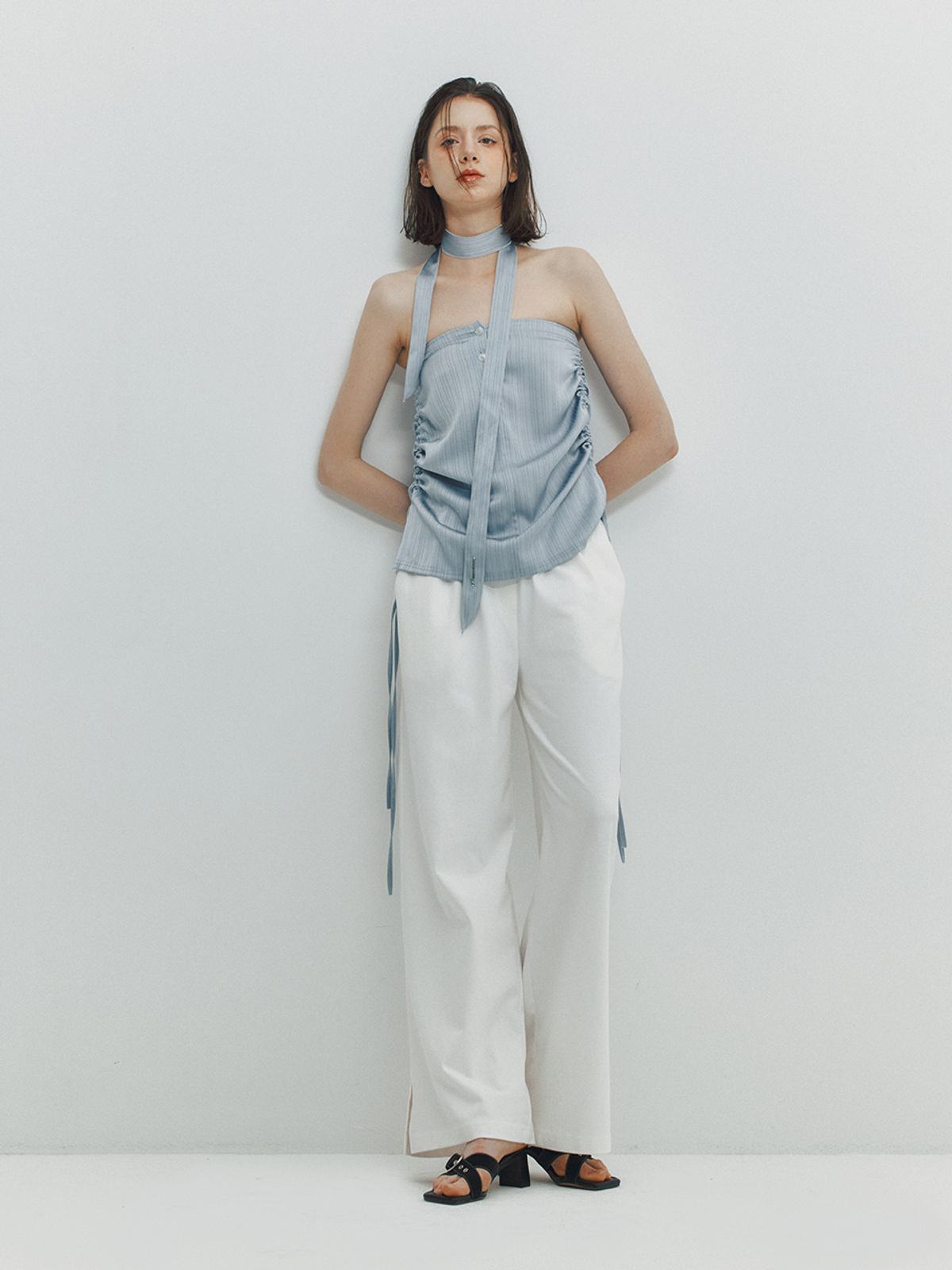 민더리(MEENDERI) SLIT STRING JOGGER PANTS - WHITE