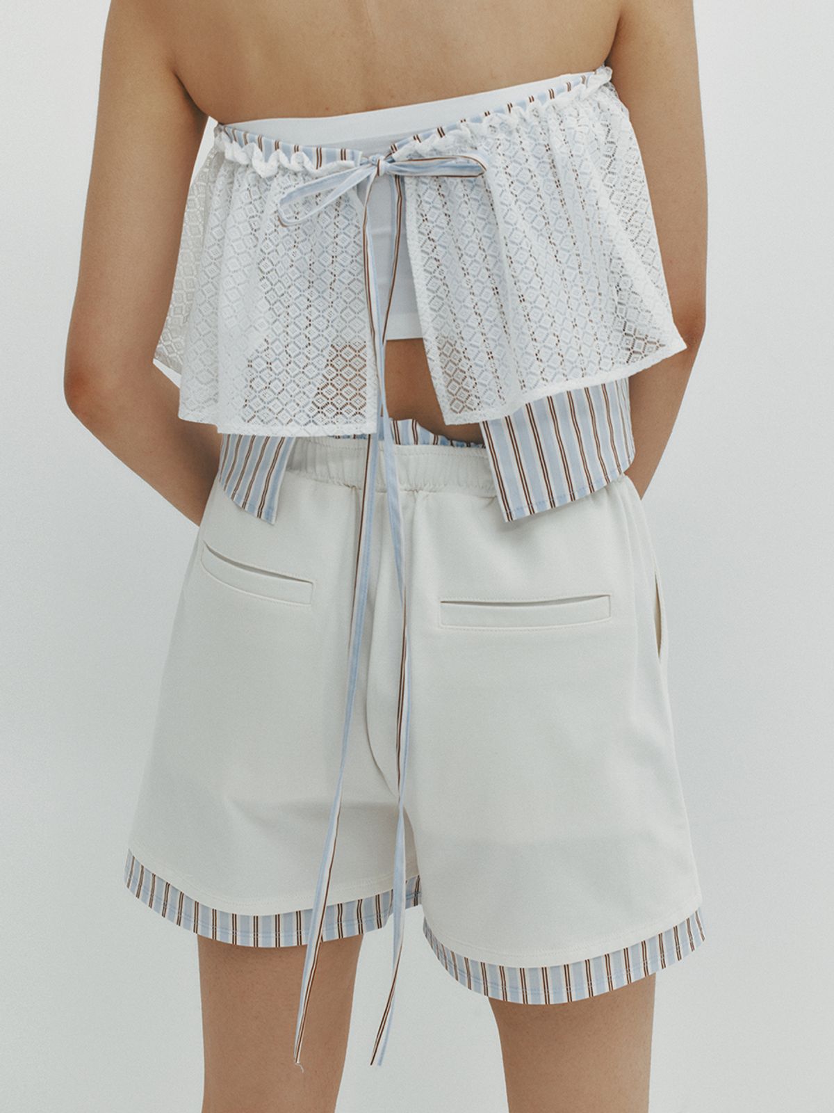 민더리(MEENDERI) STRIPE LAYERED SHORTS - SKY BLUE