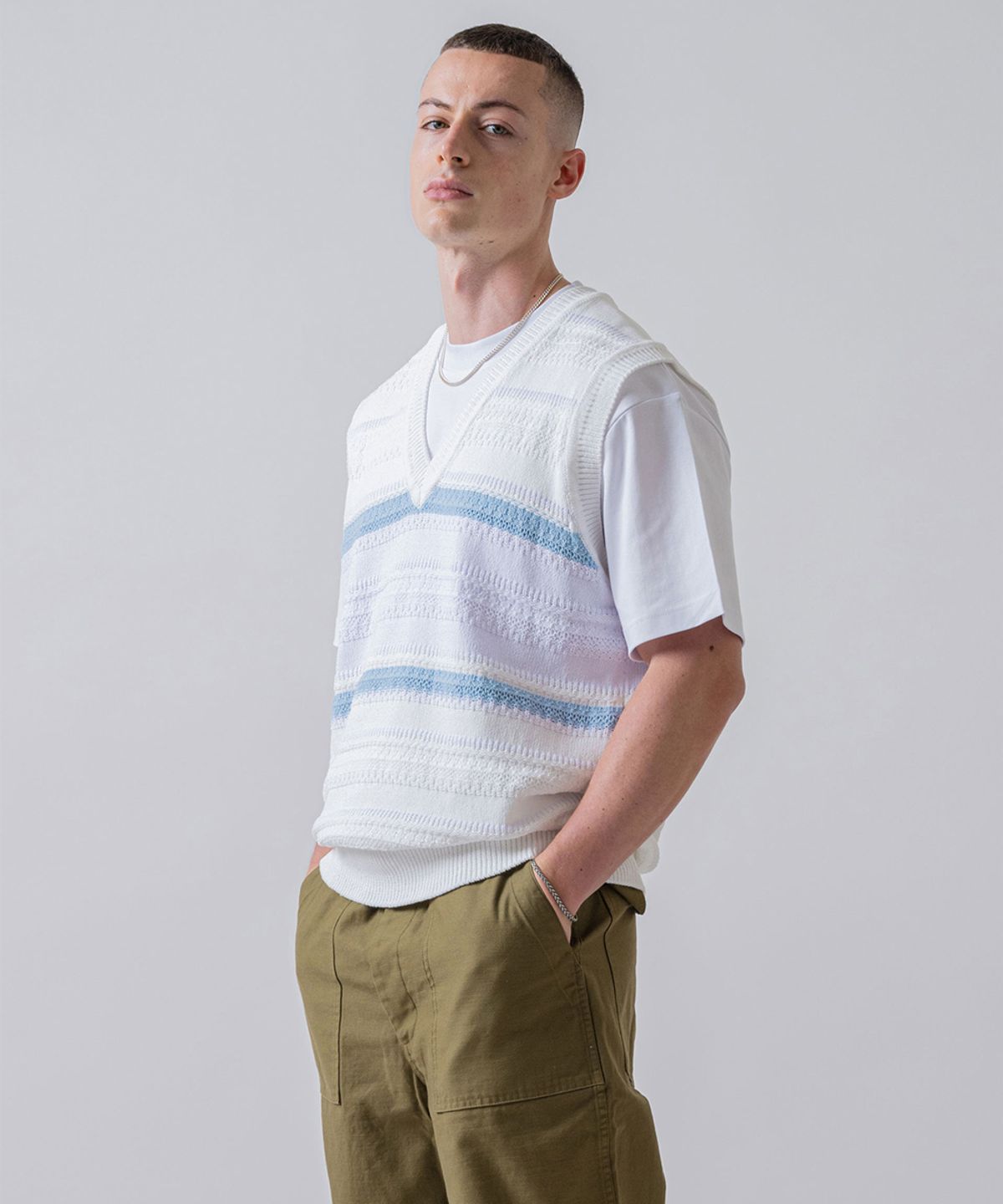 야이치(YAITCH) Striped Jacquard Knit Vest - White