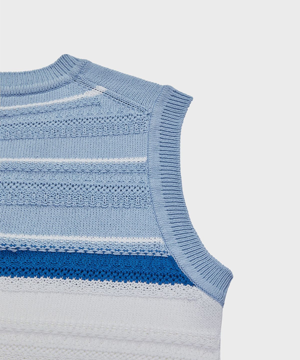 야이치(YAITCH) Striped Jacquard Knit Vest - Baby Blue