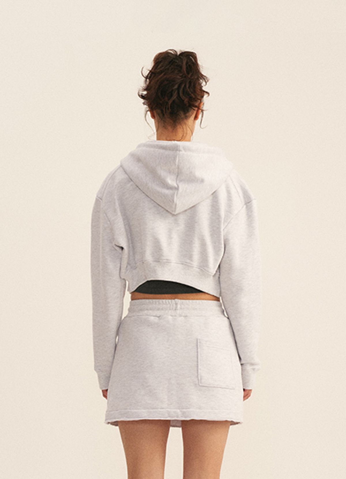 엠티오티(MTOT) Essential Cropped Zipped Hoodie (M.Grey)