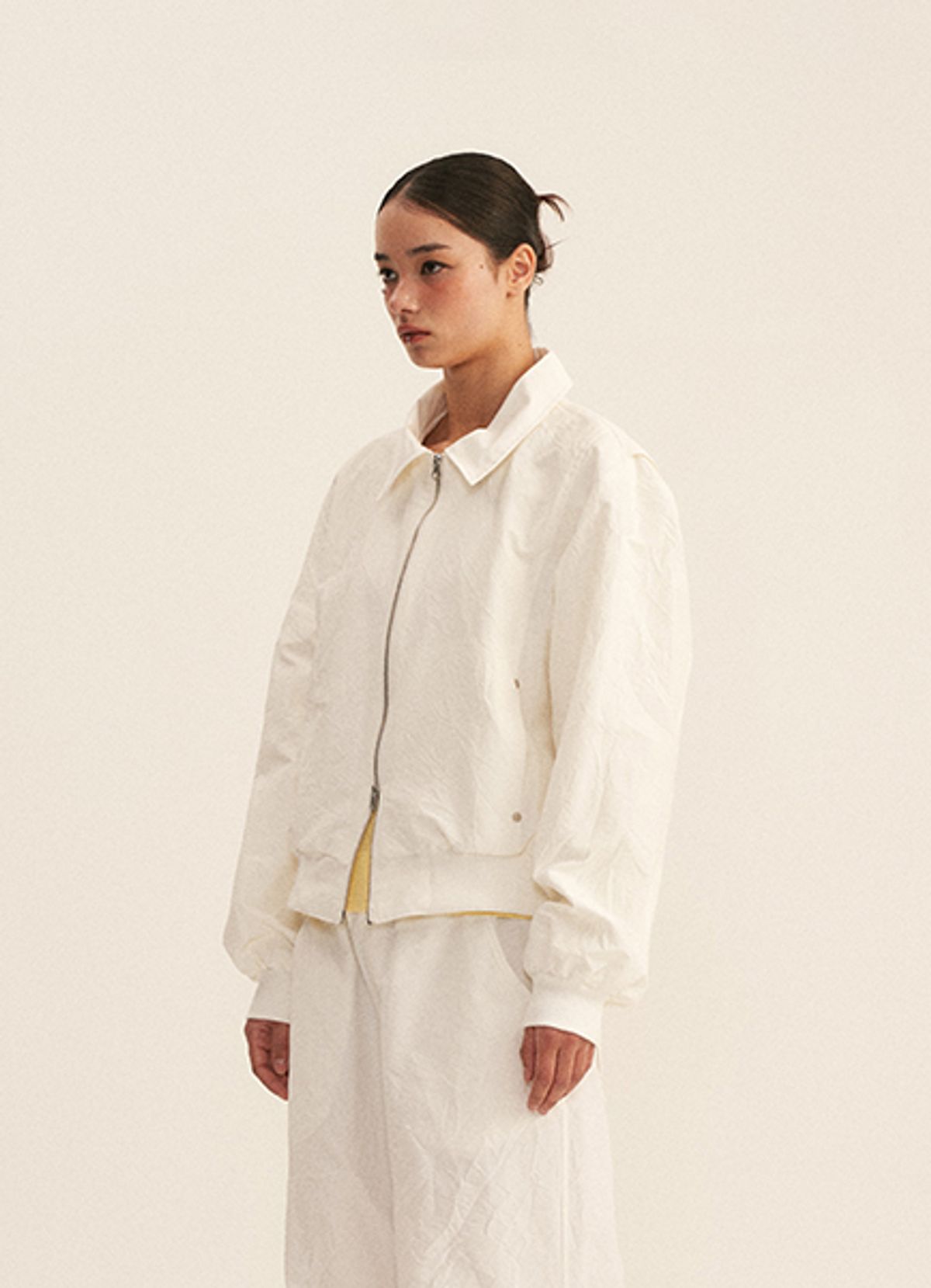 엠티오티(MTOT) Pleated Pintuck Jacket(White)