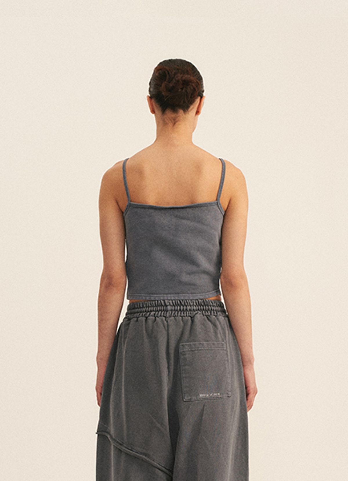 엠티오티(MTOT) Pigment Zipper Sleeveless (D.blue)