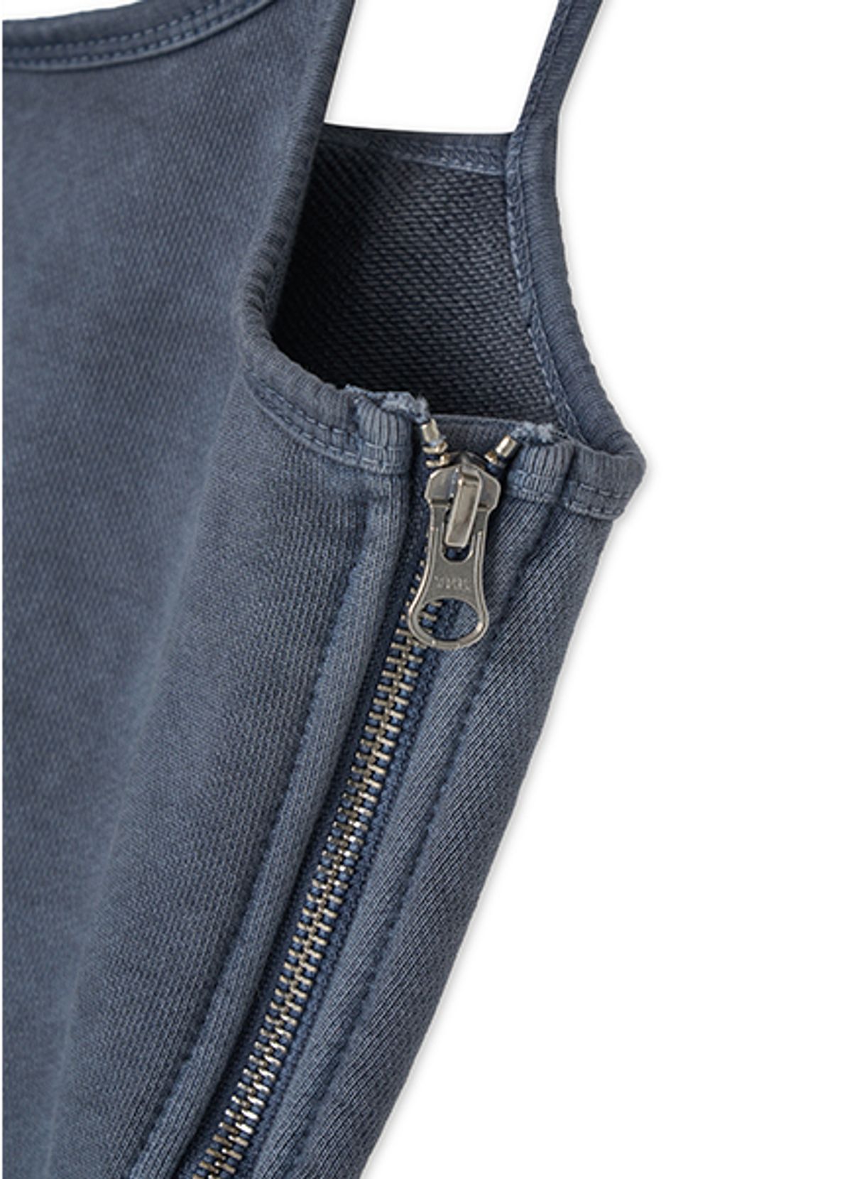 엠티오티(MTOT) Pigment Zipper Sleeveless (D.blue)