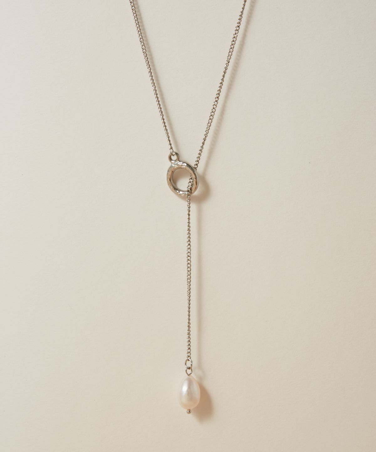 노비스도쿄(NOVICE TOKYO) 바로크 진주 목걸이 Baroque Pearl Lariat Necklace[Stainless]