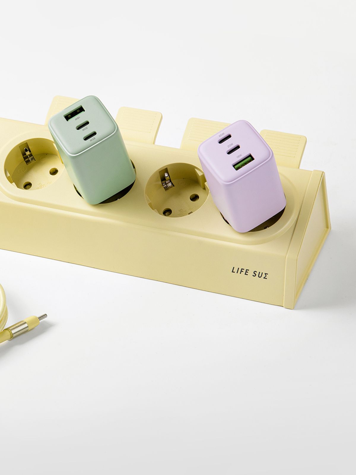 라이프썸(LIFESUM) 라이프썸 이지클릭 USB 멀티탭 4구 3포트 3M (LFS-HA57) 4종 택1