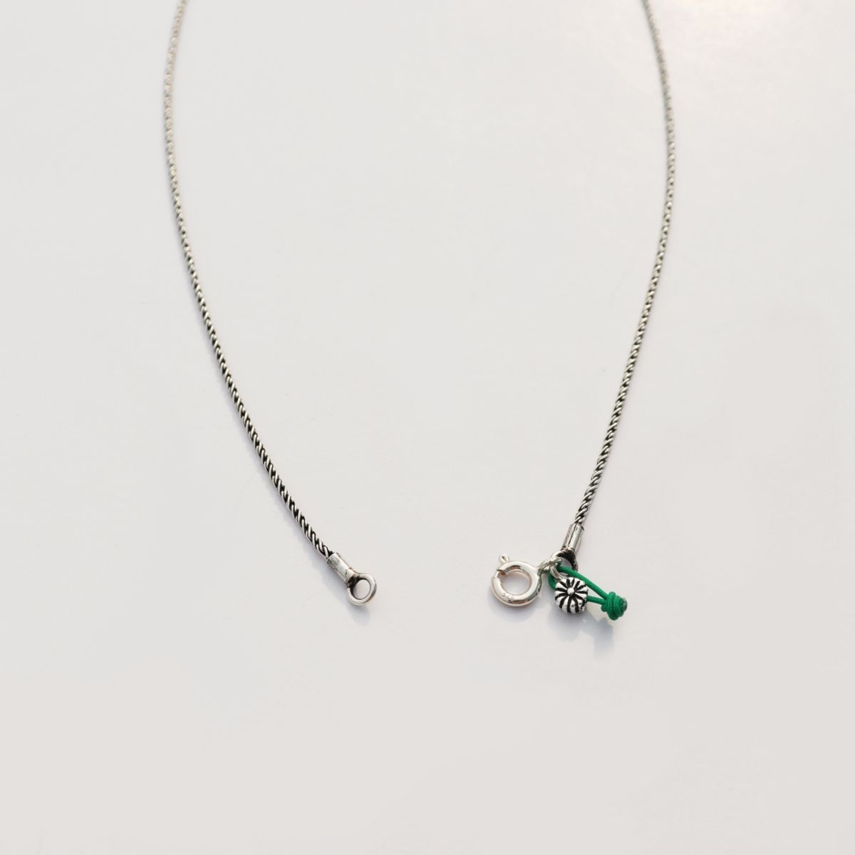 봉보(BONBEAU) Frame bear pendent silver chain Necklace 실버925 곰돌이 스퀘어 펜던트 유화 체인 은 목걸이