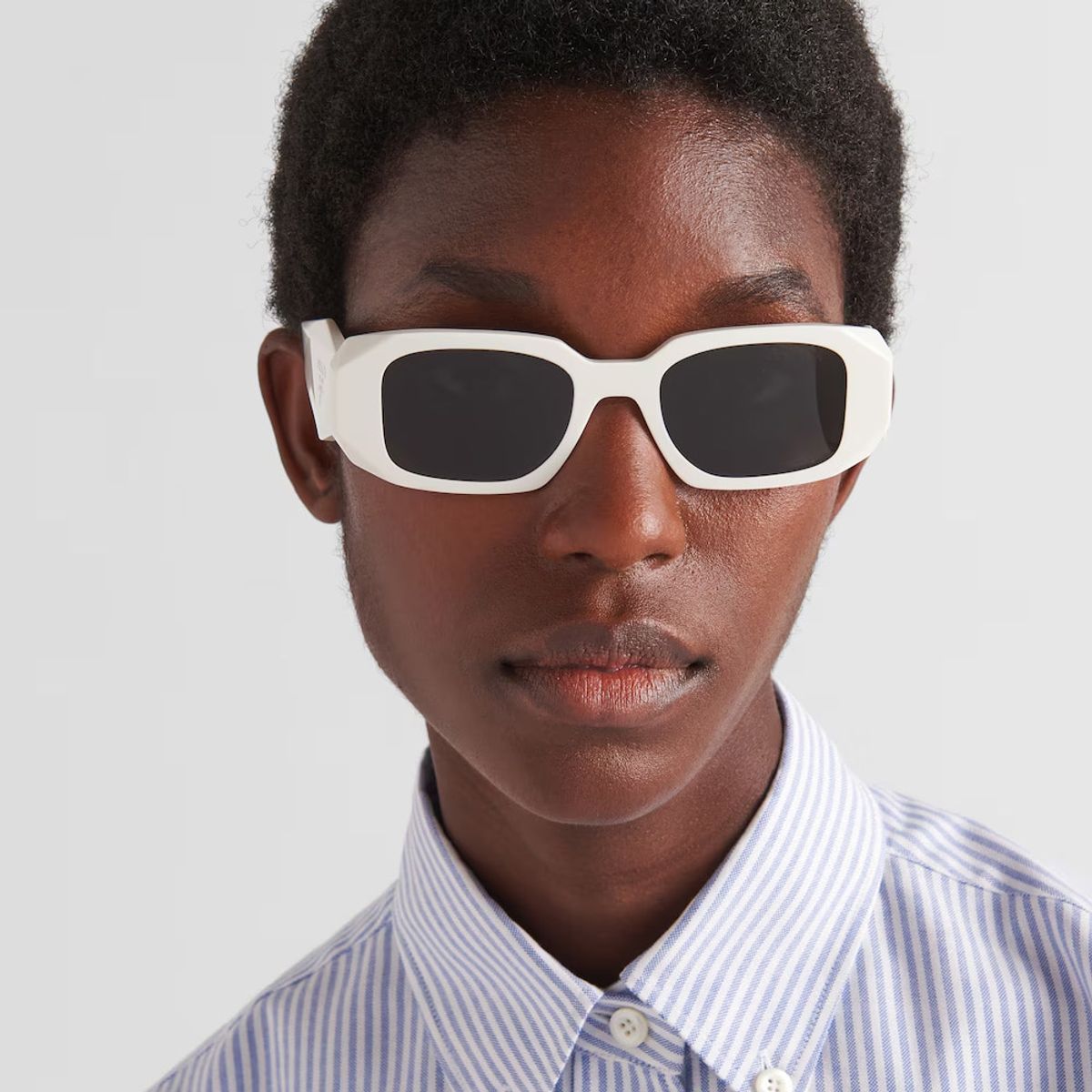 프라다 아이웨어(PRADA EYEWEAR) SPR17W-F 142-5S0 (51)