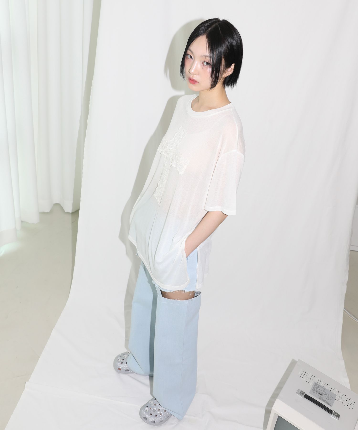 MUSINSA | CLUT STUDIO Lace Cross Short Sleeve T-Shirt - Ivory