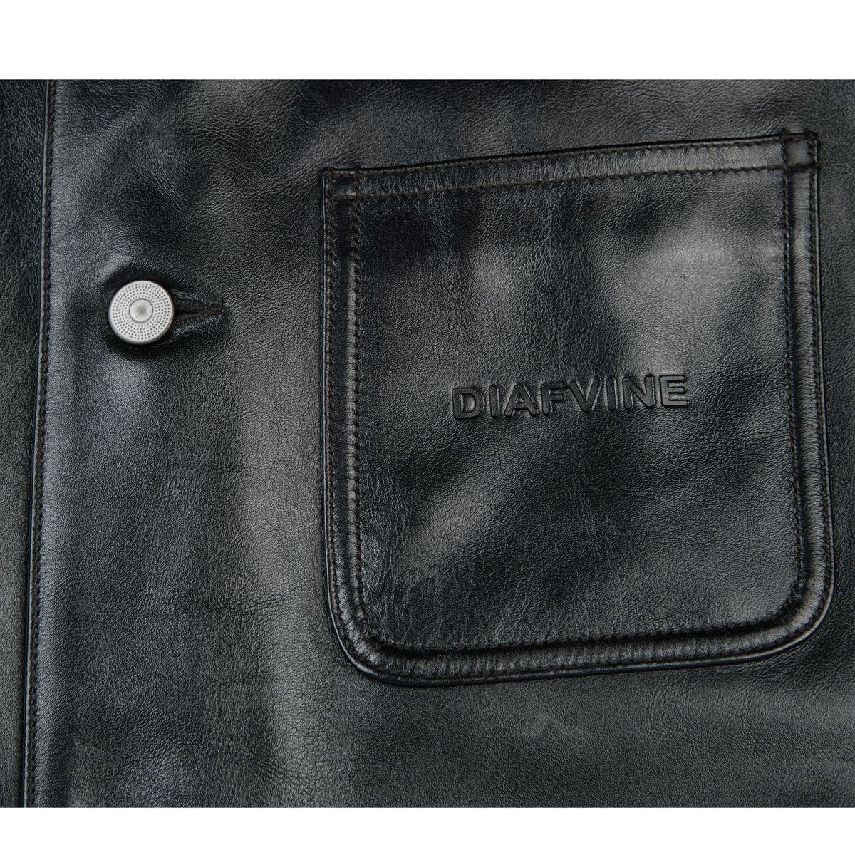 디아프바인(DIAFVINE) DV.LOT 701 Coverall jacket Calfskin 1mm