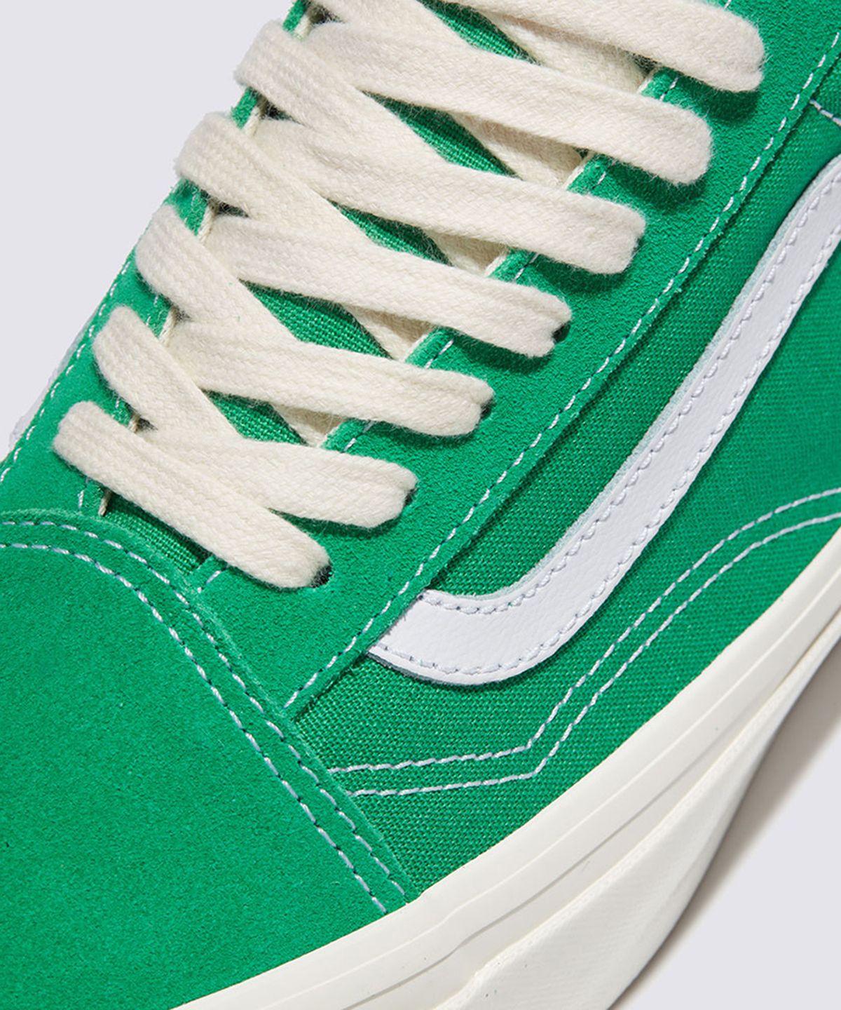 반스(VANS) MTE 올드스쿨 36 - 그린 / VN000CY2CX11