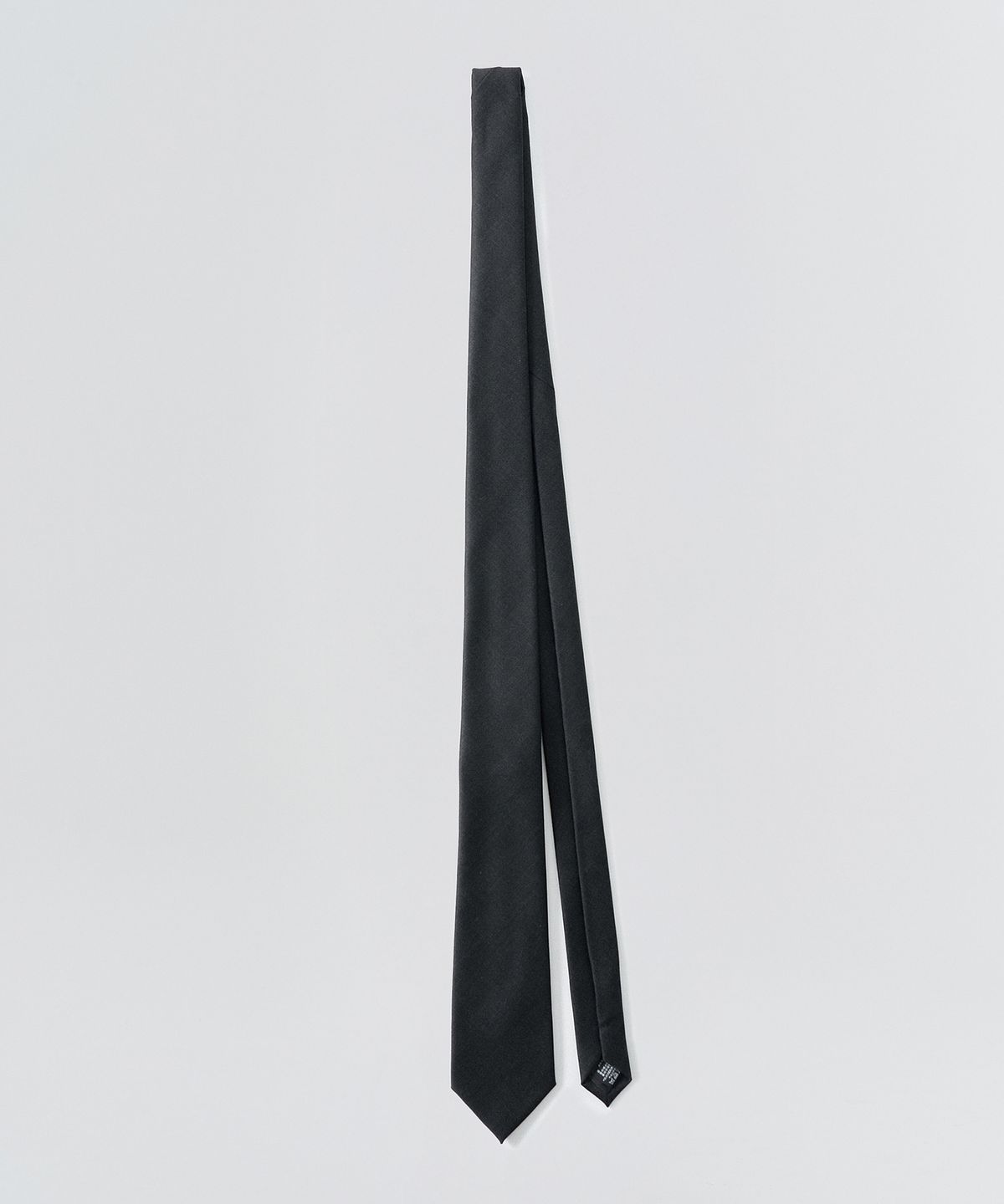이지오(EZIO) Modern slim wool slim tie_Charcoal