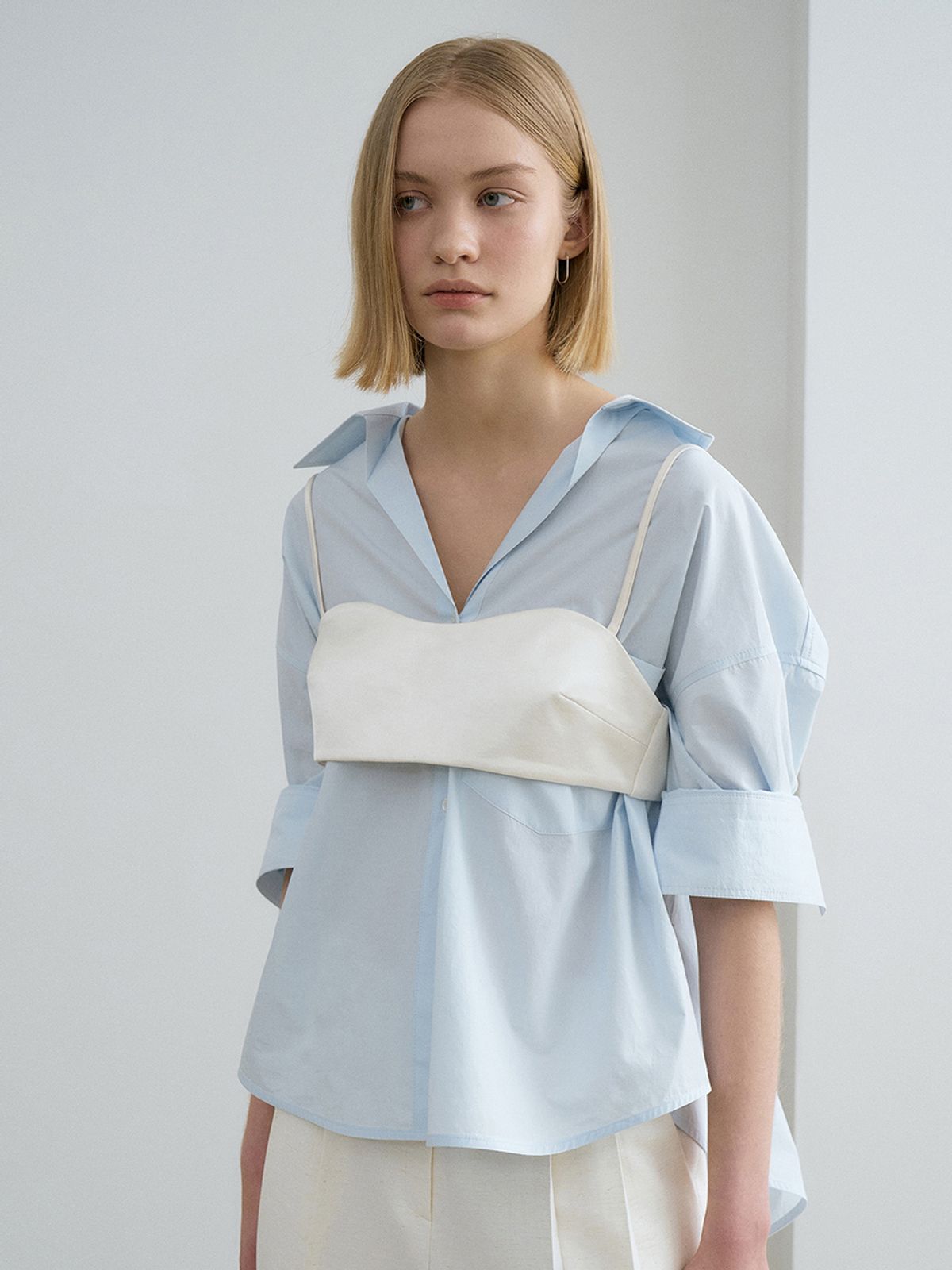 르네제이(RENEJ) Bustier Buckle Top