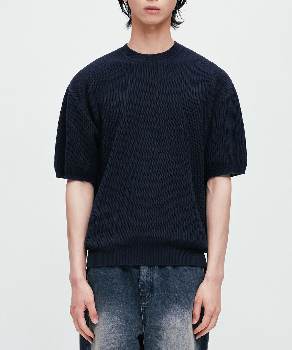 브랜디드(BRANDED) HARD TWIST HOLIDAY ROUND KNIT [NAVY]