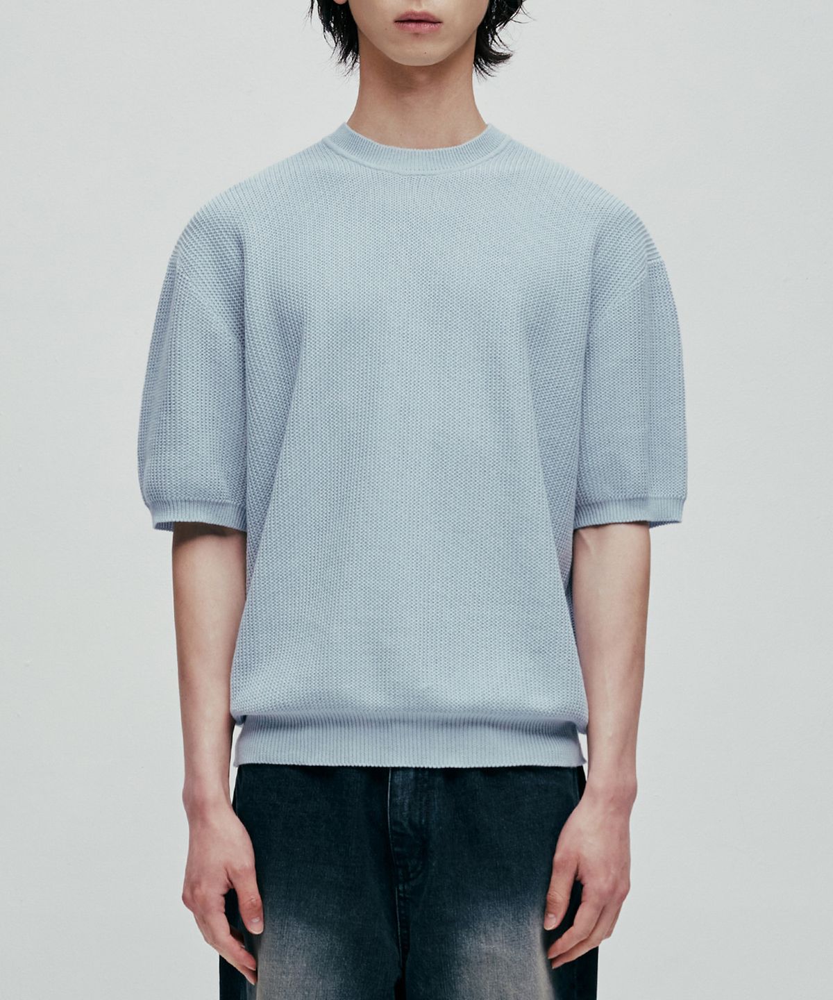 브랜디드(BRANDED) HARD TWIST HOLIDAY ROUND KNIT [SKY BLUE]