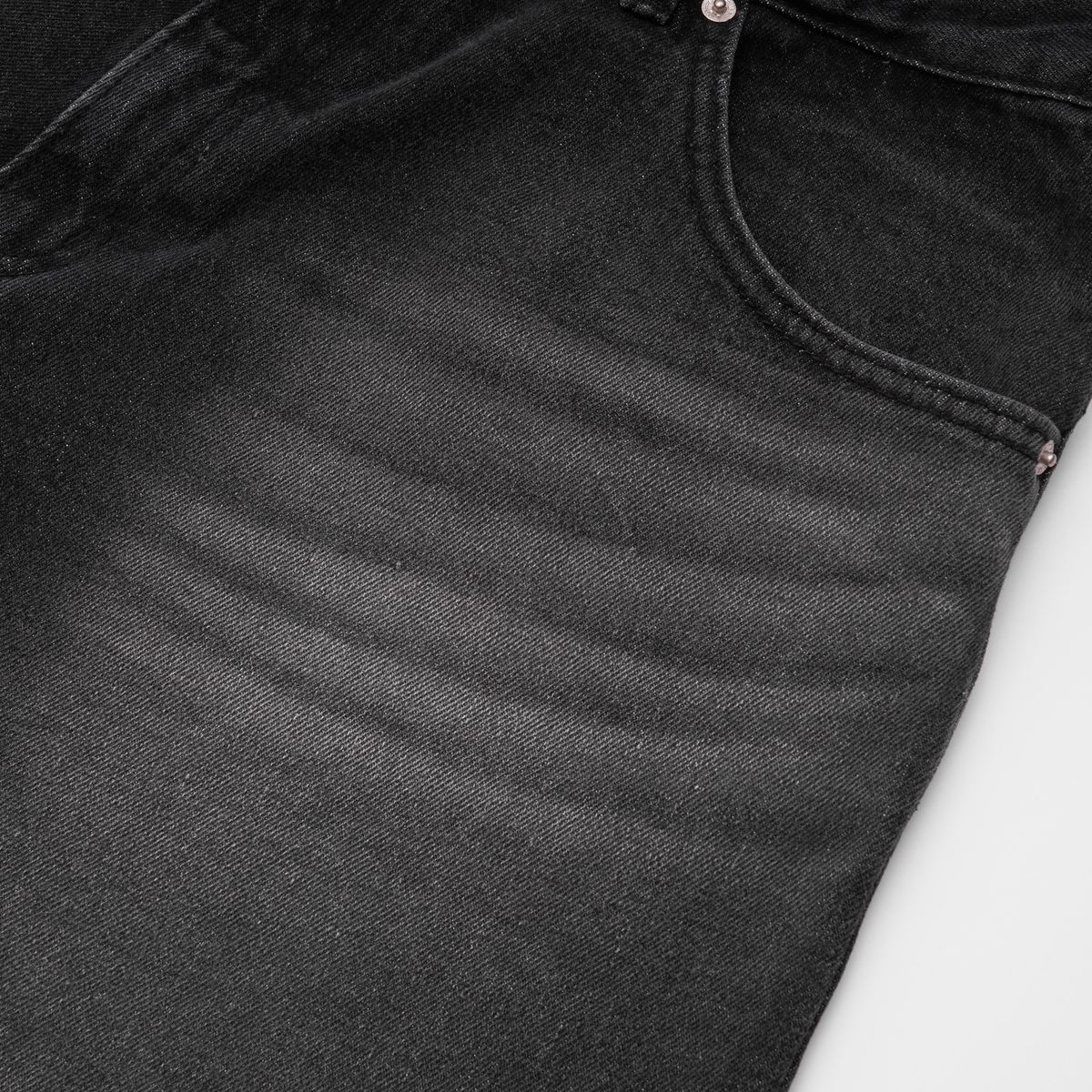 노쿨러스(NOSCOULEURS) WIDE DENIM SHORTS DARK GREY