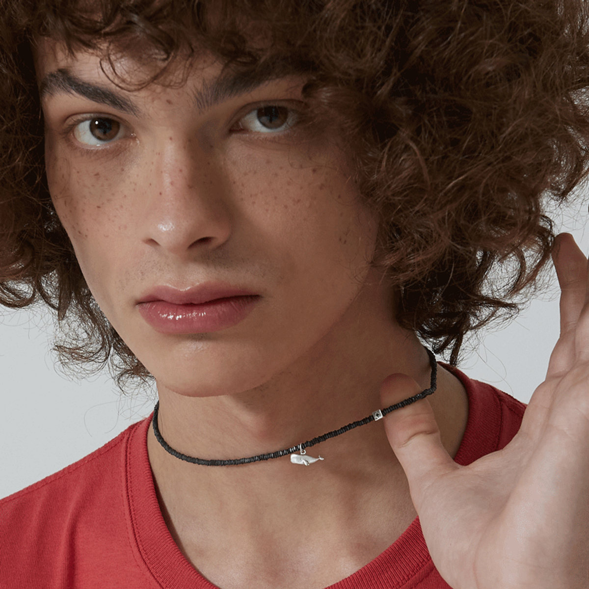 하카블랙스(HAKKABLACKS) Blackstone Whale Necklace