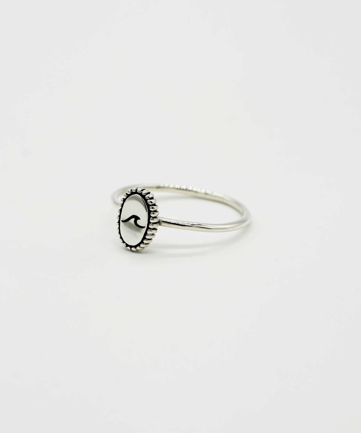 하카블랙스(HAKKABLACKS) Mini Ovel Wave Ring