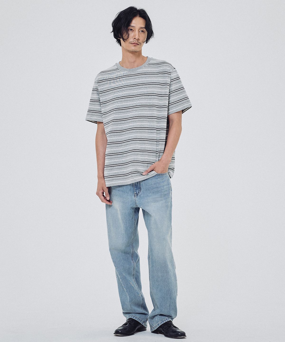 셔터(SHIRTER) FINE STRIPE T-SHIRT (STRIPE GREY)