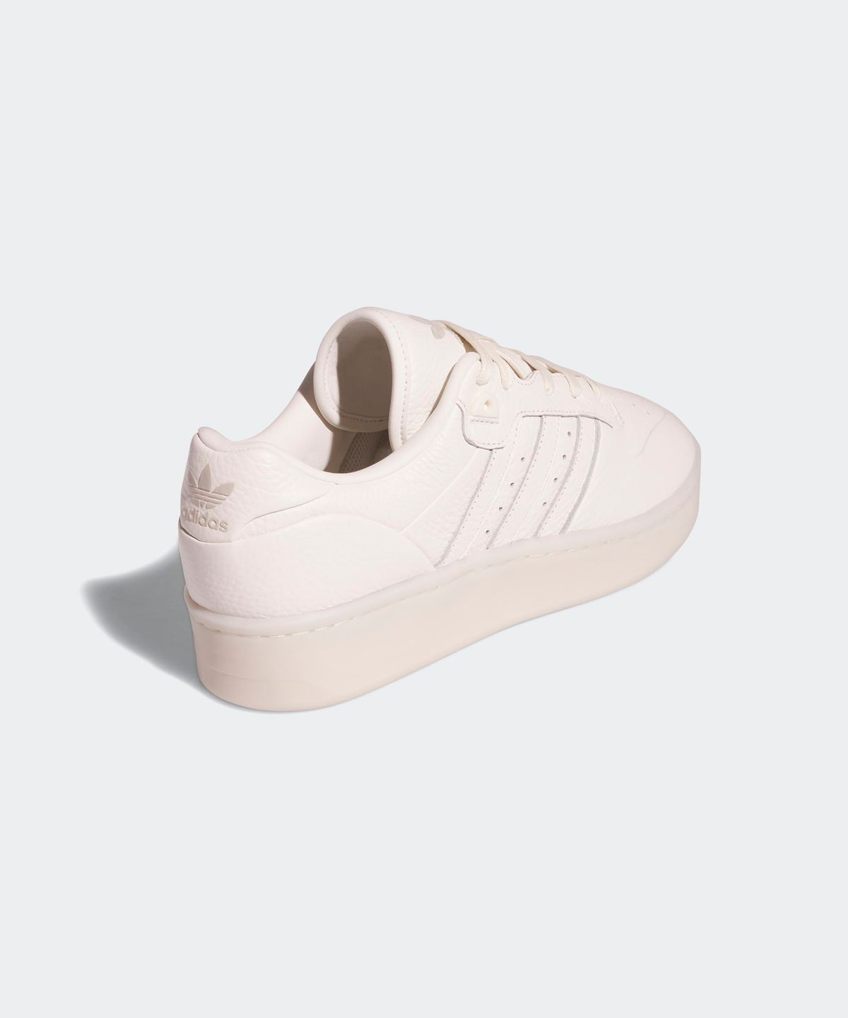 아디다스(ADIDAS) 라이벌리 럭스 로우 - 클라우드화이트 / IF7184