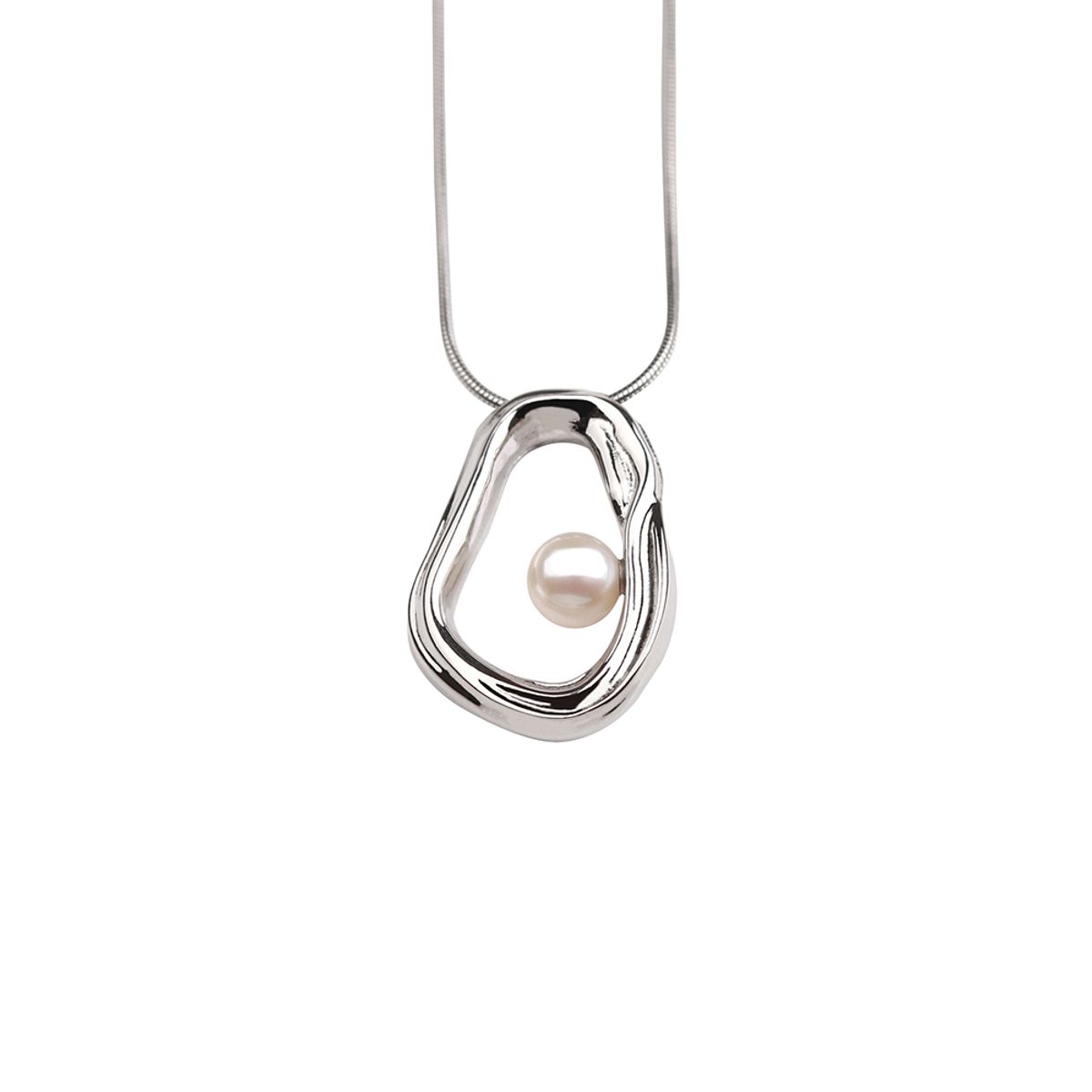 로울(LOWOOL) Heart pearl necklace