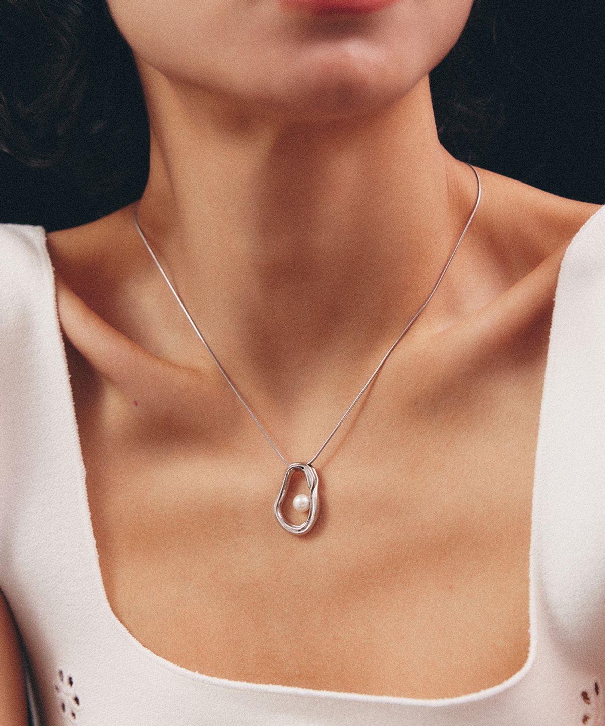 로울(LOWOOL) Heart pearl necklace