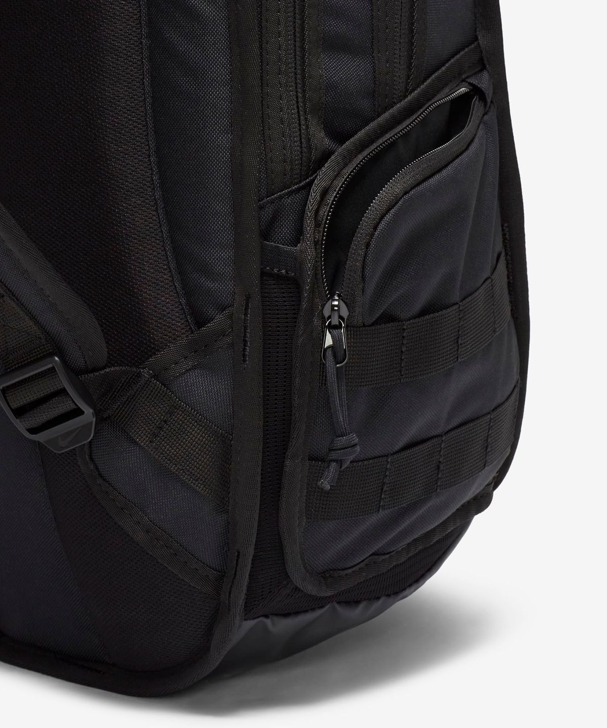 나이키(NIKE) 스포츠웨어 RPM 백팩(26L) - 블랙:화이트 / FD7544-010