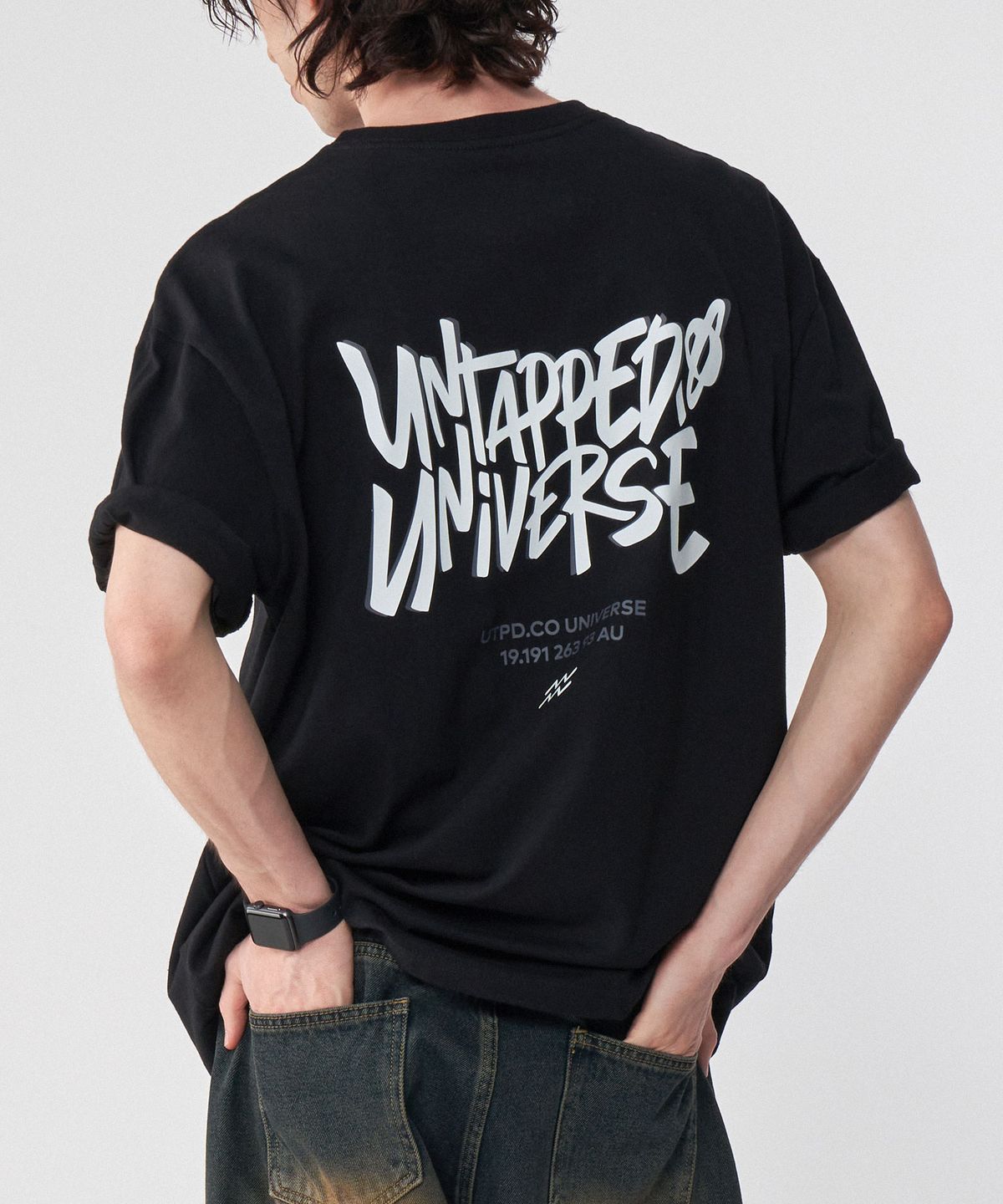 언탭트 스튜디오(UNTAPPED STUDIO) 유니버스 오버랩 퓨어코튼 빅 오버핏 반팔 티셔츠 4COLOR